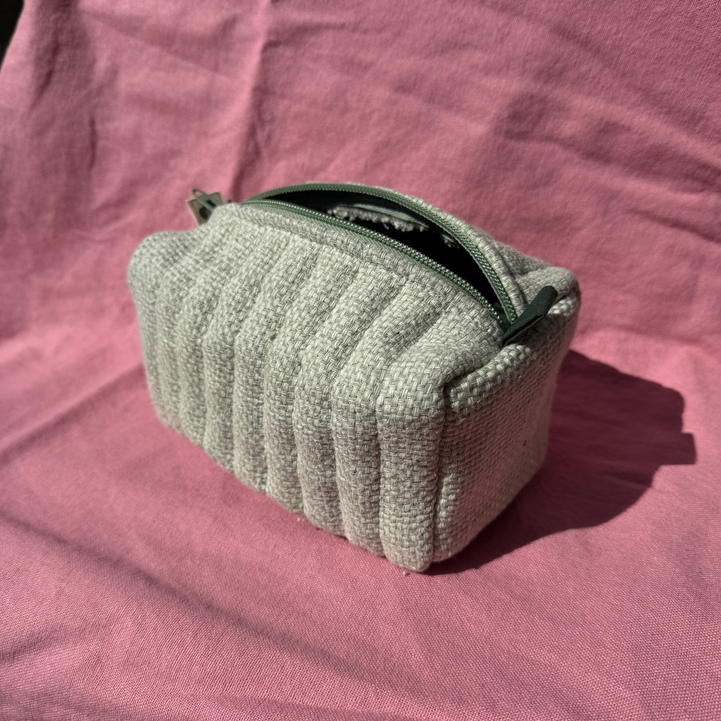 Sustainable Large Pouch