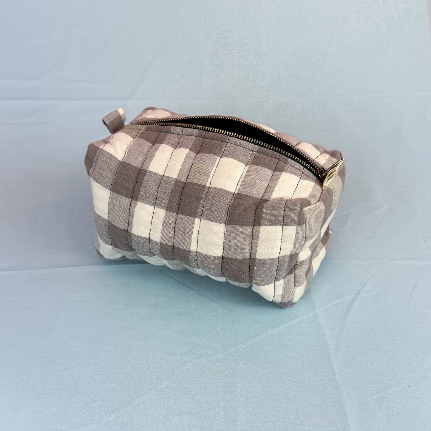 Sustainable Large Pouch