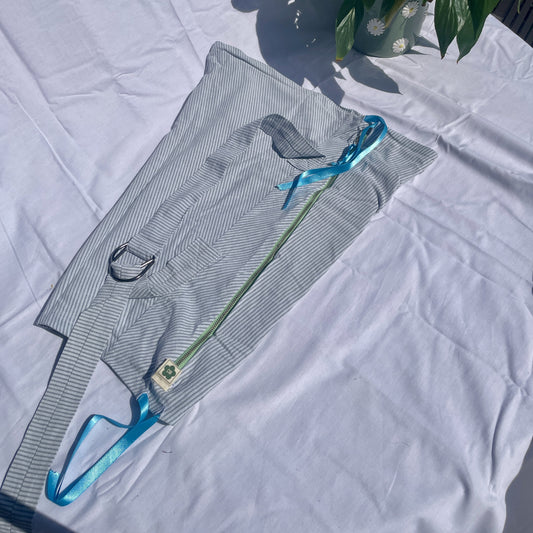 MarieBloom flower bag made from upcycled fabrics, hands-free for carrying flowers