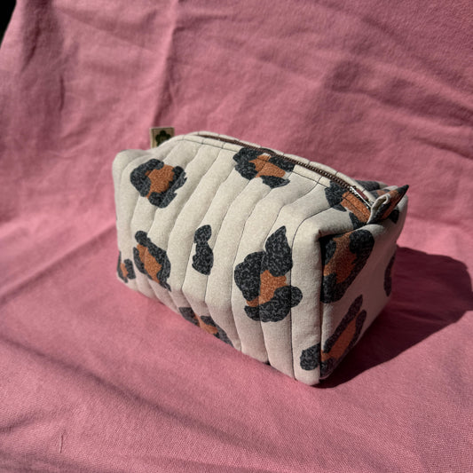 Sustainable Large Pouch